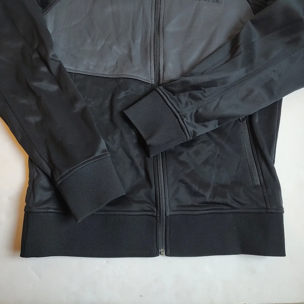 The North Face Takeback Track Full Zip Jacket Grey Black Pockets Colorblock S